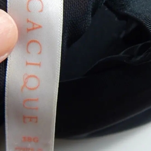 Cacique Lightly Lined Full Coverage Bra - Picture 4 of 4